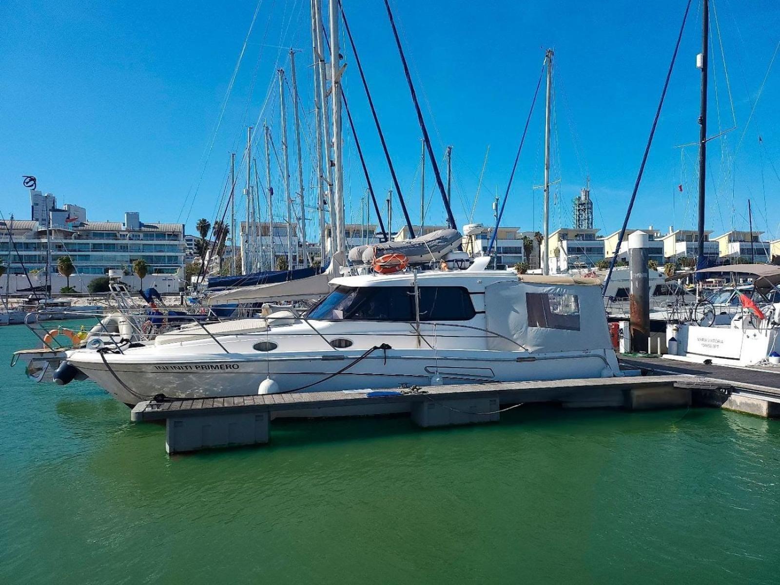 Private Yacht Confort: We Our Guests Botel *